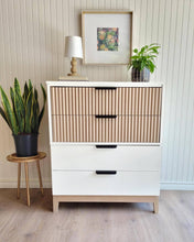 Load image into Gallery viewer, Country Chic Paint - Heavenly - Chalk Style Paint for Furniture & Home Decor