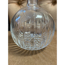 Load image into Gallery viewer, Round Clear Crystal Hand Cut Wine / Cognac Decanter