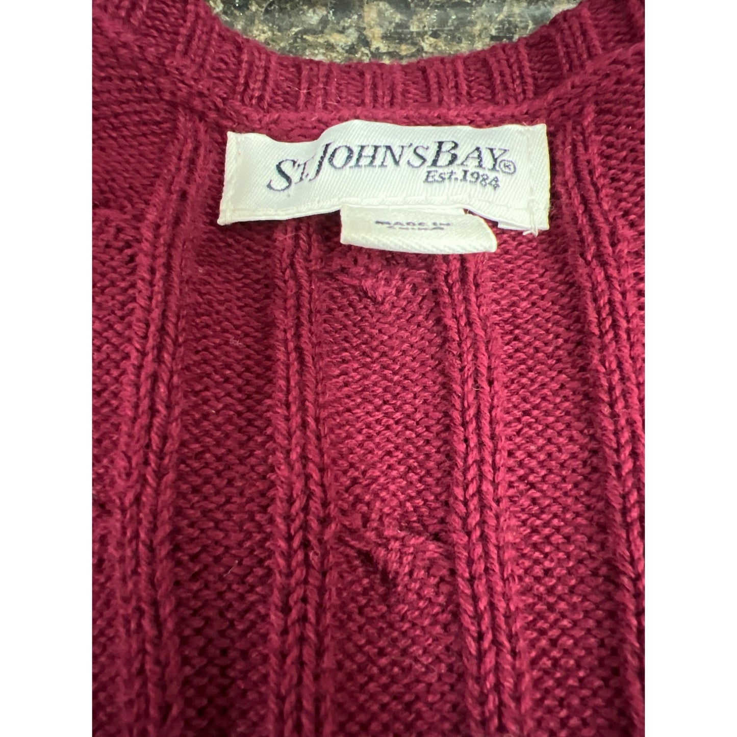 St. John’s Bay women’s classic Cable V-neck Sweater Dark Wine Size Medium