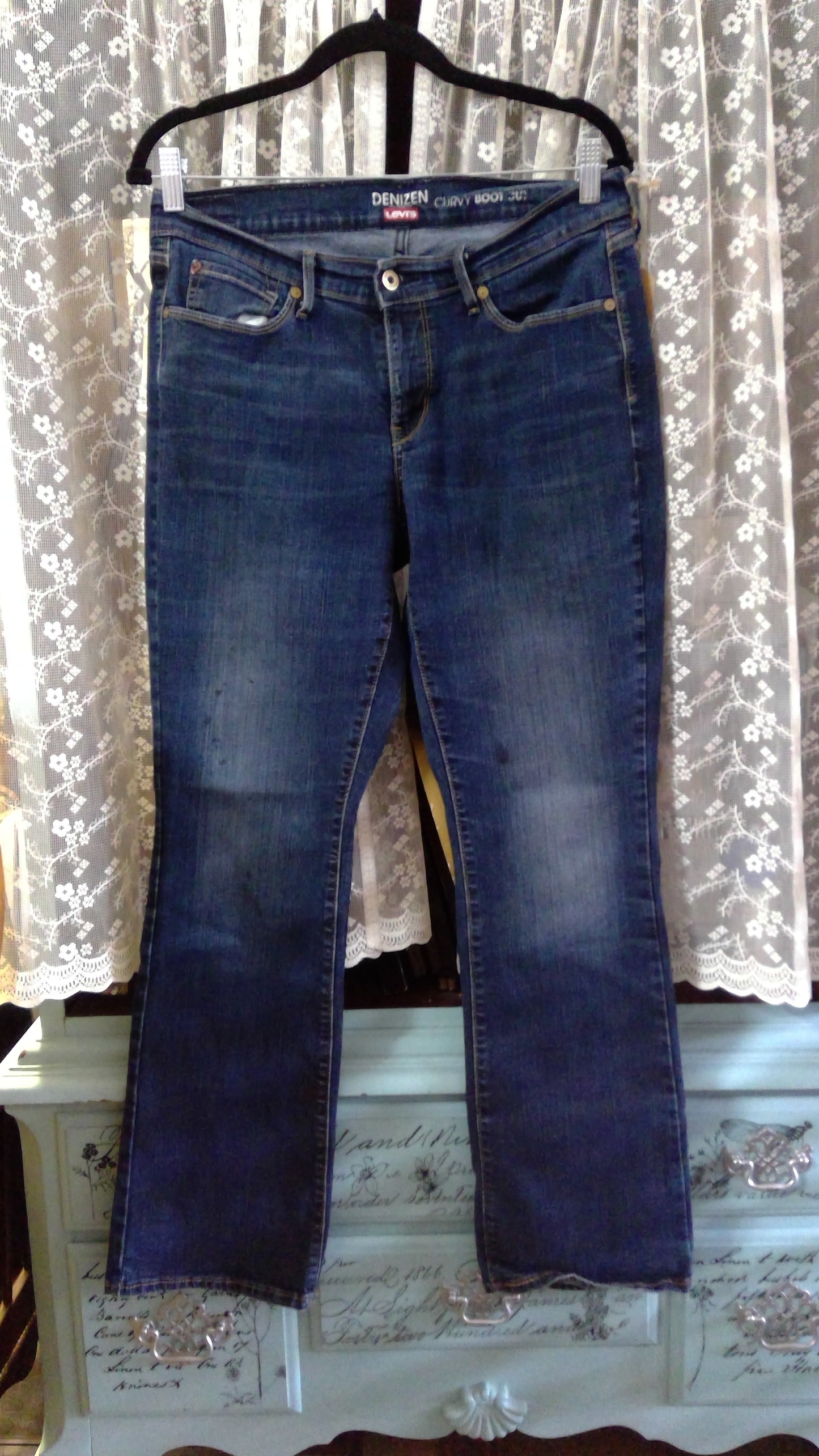 Levi Boot Cut Jean