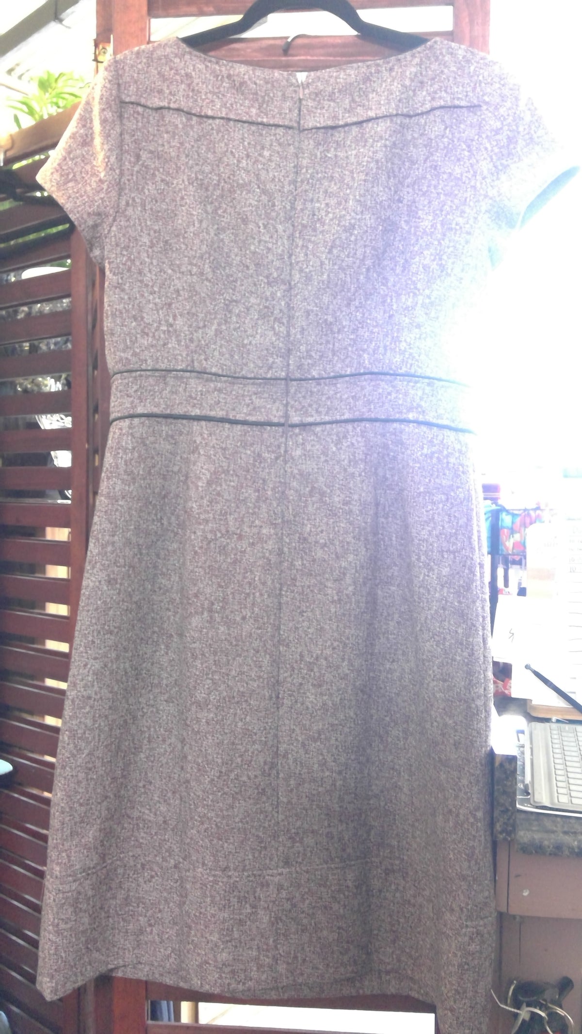 Ann Taylor Mauve Tweed Sheath Dress – Size 10, Faux Button Waist