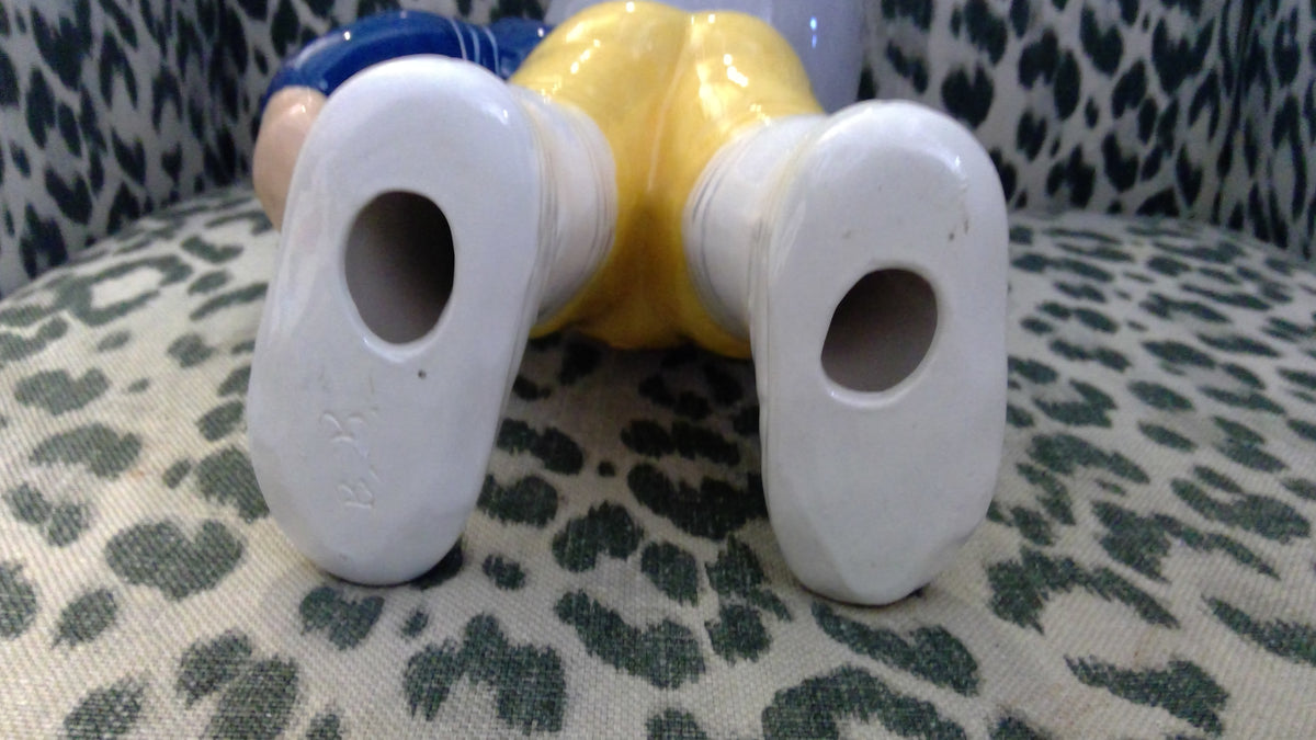 Vintage 1970s Atlantic Mold Smiley Football Player Ceramic Figurine – 12"