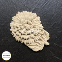 Load image into Gallery viewer, WoodUbend Pack Of Five Carnation Flowers WUB2122 2.4822 x 1.773 in