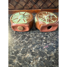 Load image into Gallery viewer, Vintage Frankoma Prairie Green Wagon Wheel Salt & Pepper Shakers