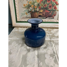 Load image into Gallery viewer, Homegaard MCM Navy Blue Vase