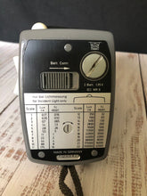 Load image into Gallery viewer, 1970s Gossen Luna Professional Black Model in Original Genuine Leather Red Velvet Case, Made in Germany