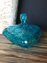 Load image into Gallery viewer, Hazel Atlas 1950s Turquoise Candy Dish Pinwheel Vine Pattern Glass Lidded Triangular Dish