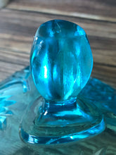 Load image into Gallery viewer, Hazel Atlas 1950s Turquoise Candy Dish Pinwheel Vine Pattern Glass Lidded Triangular Dish