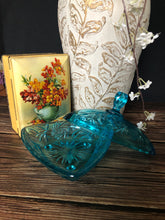 Load image into Gallery viewer, Hazel Atlas 1950s Turquoise Candy Dish Pinwheel Vine Pattern Glass Lidded Triangular Dish