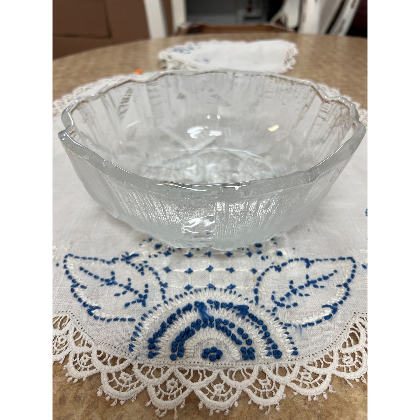 1960s Mikasa Hoya Salad Bowl Ice Castle Design Pressed Glass