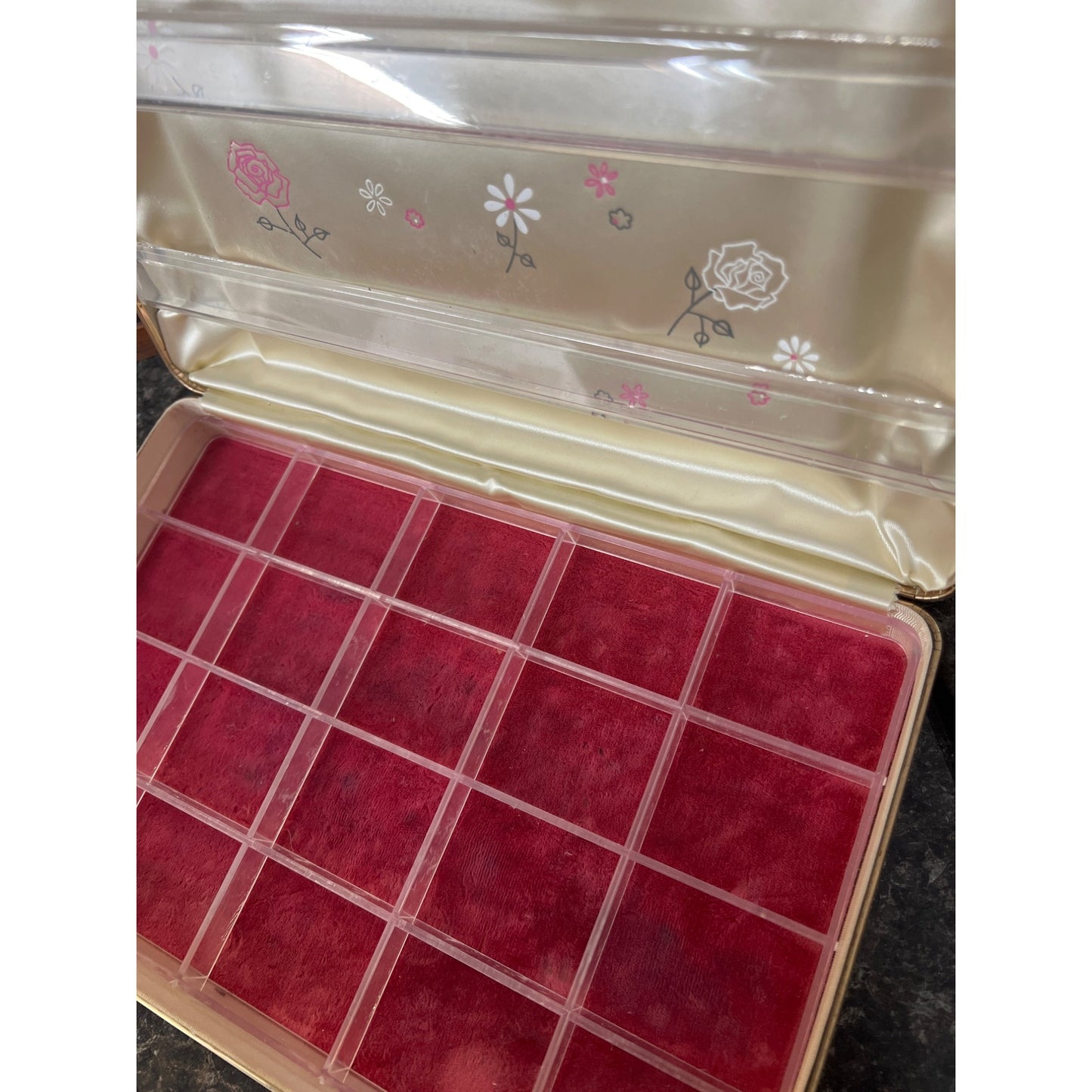 Vintage Farrington 20 Compartment Hard Cover Jewelry Case with Deep Pink Velvet and Floral Design