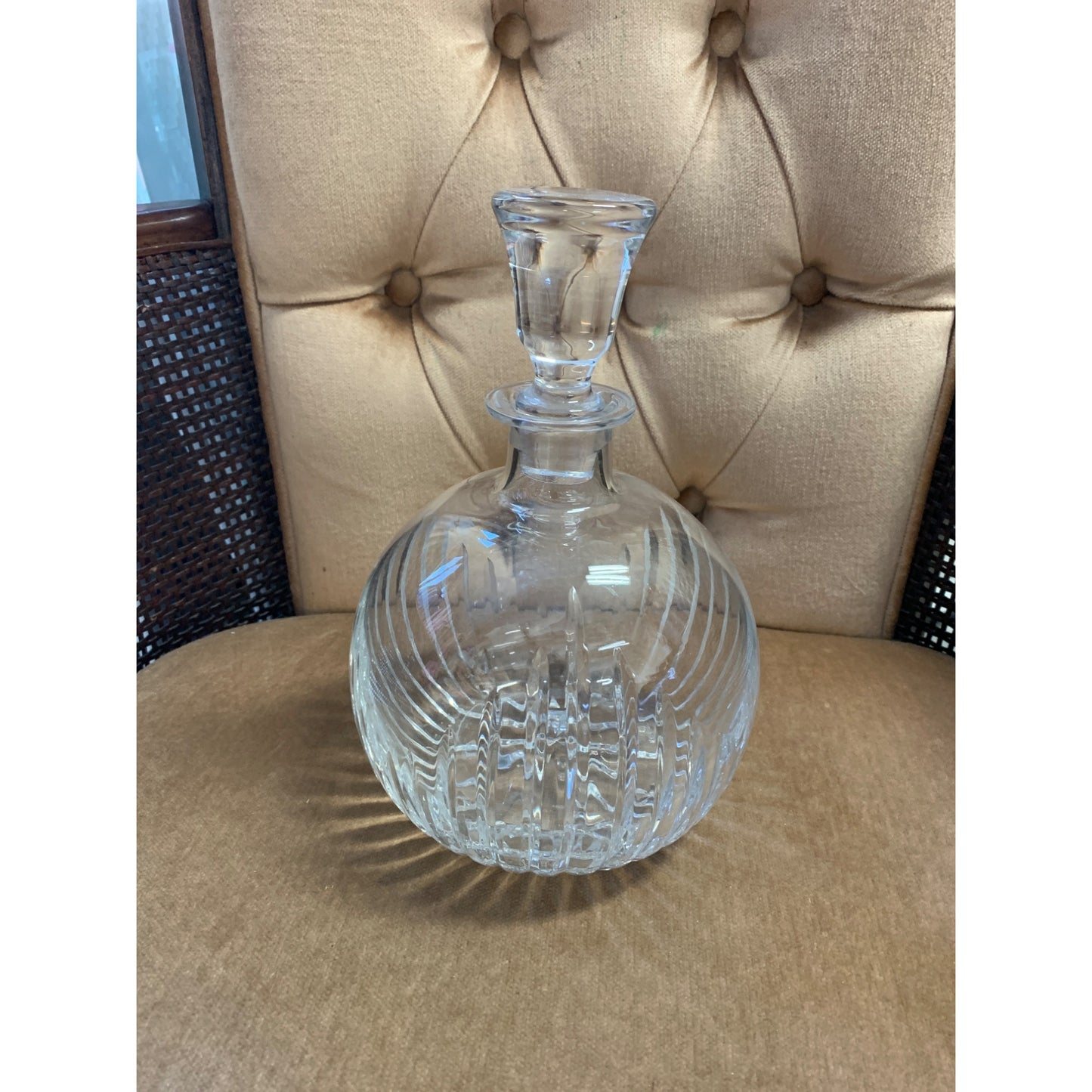 Round Clear Crystal Hand Cut Wine / Cognac Decanter