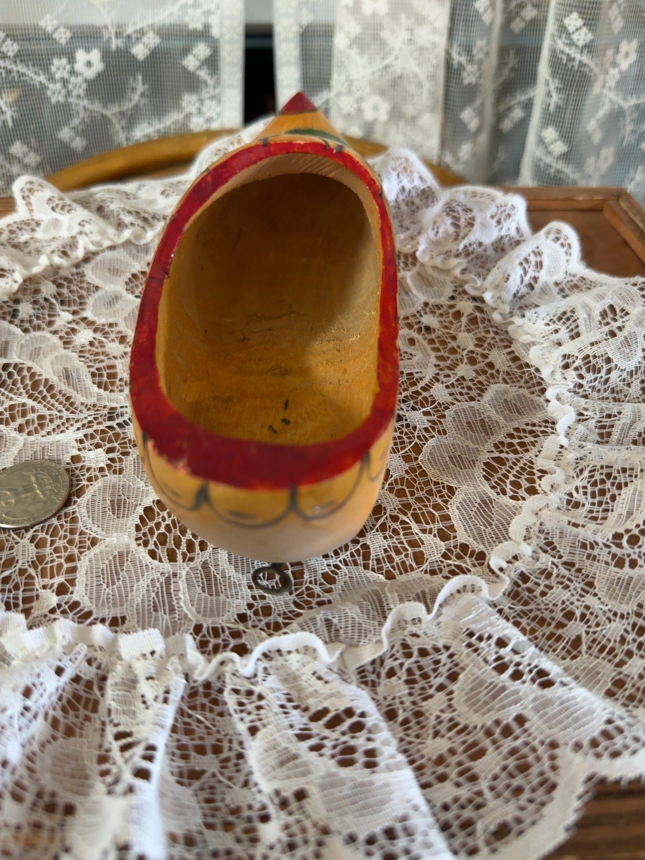 Vintage Hand-Painted Holland Wooden Clog Wall Pocket – Dutch Windmill Souvenir