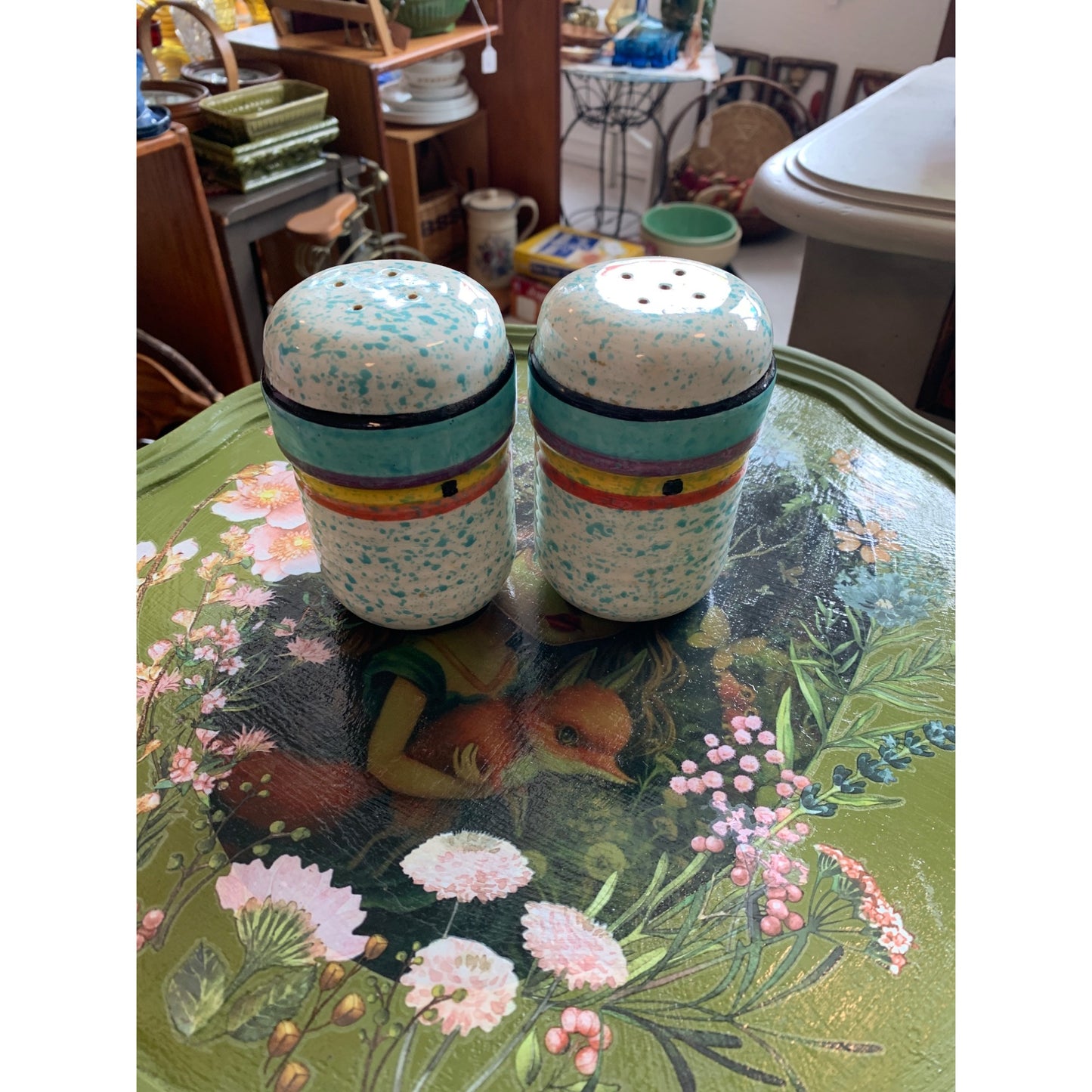 Paradise Treasure Craft Southwest Speckled Salt and Pepper Stoneware Shakers