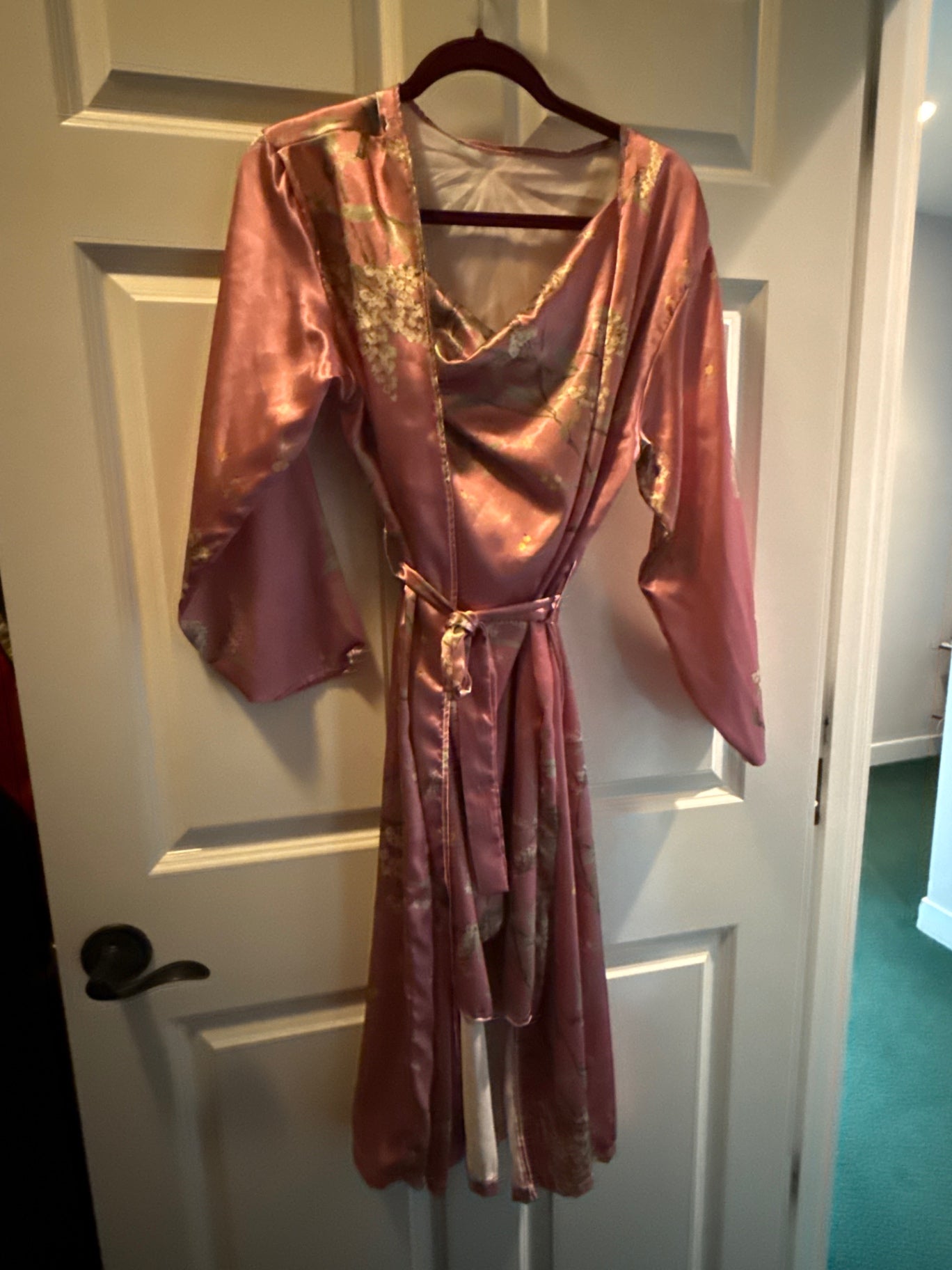 S-Pink Silk M/L Kimono Good
