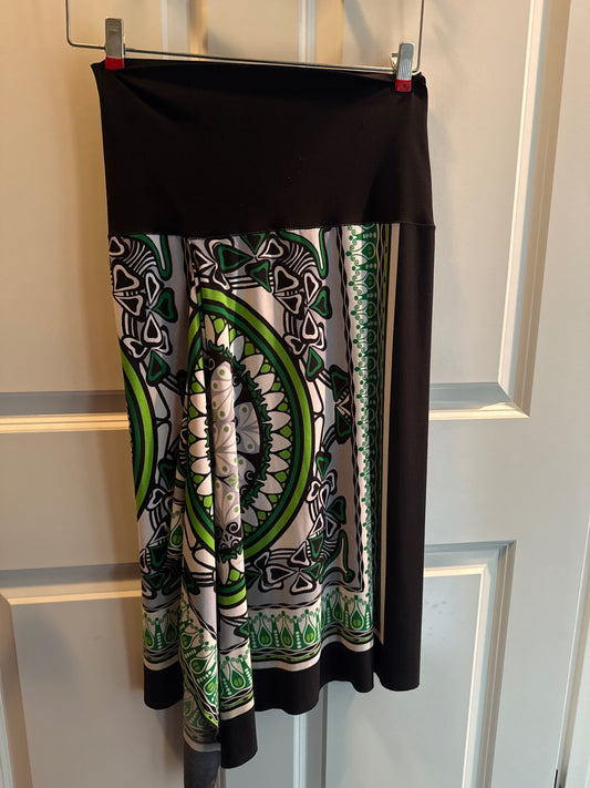 S- skirt Multicolor (Green, Black, White) Skirt