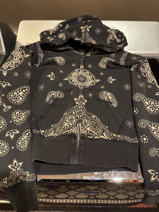 S- Black and white Unknown Sweater