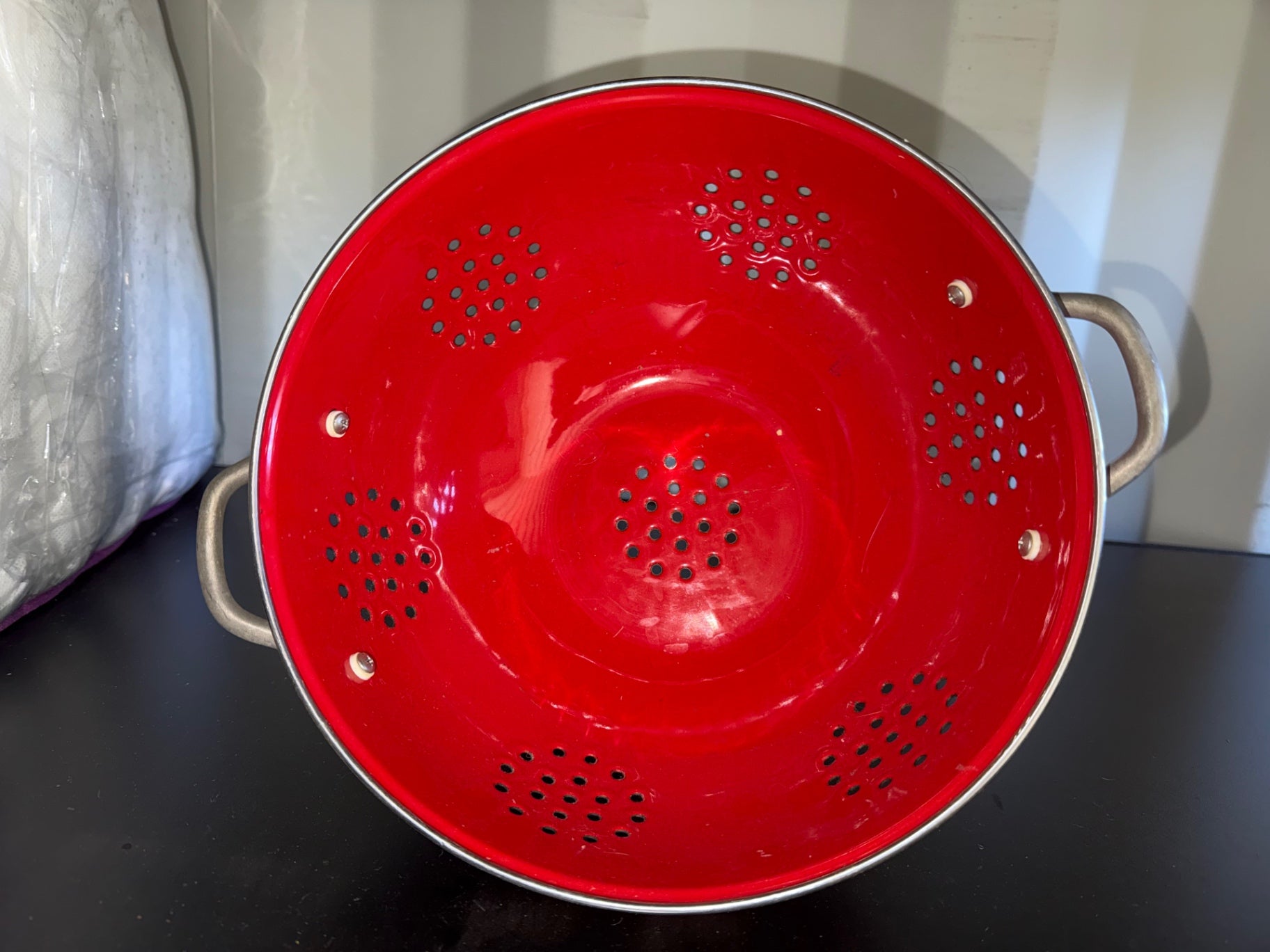 S-Red Metal Kitchen Colander