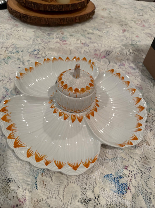 Vintage Italy, sunflower serving dish
