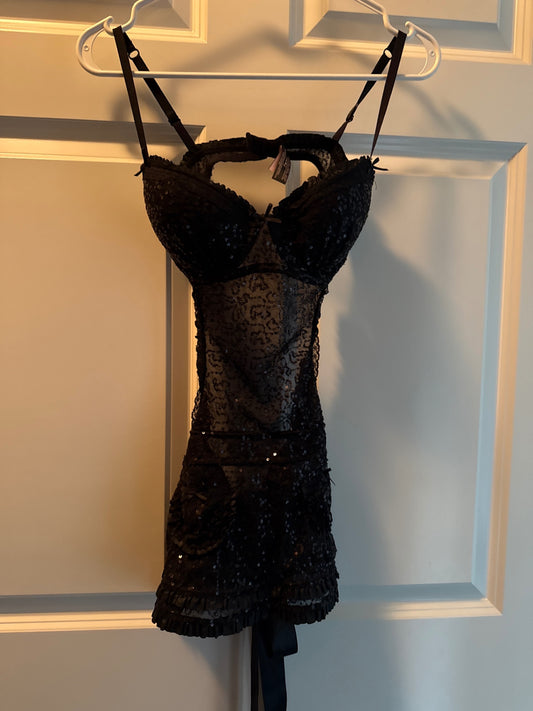 S-Victorias secret Black Lace with sequins Mediium Lingerie
