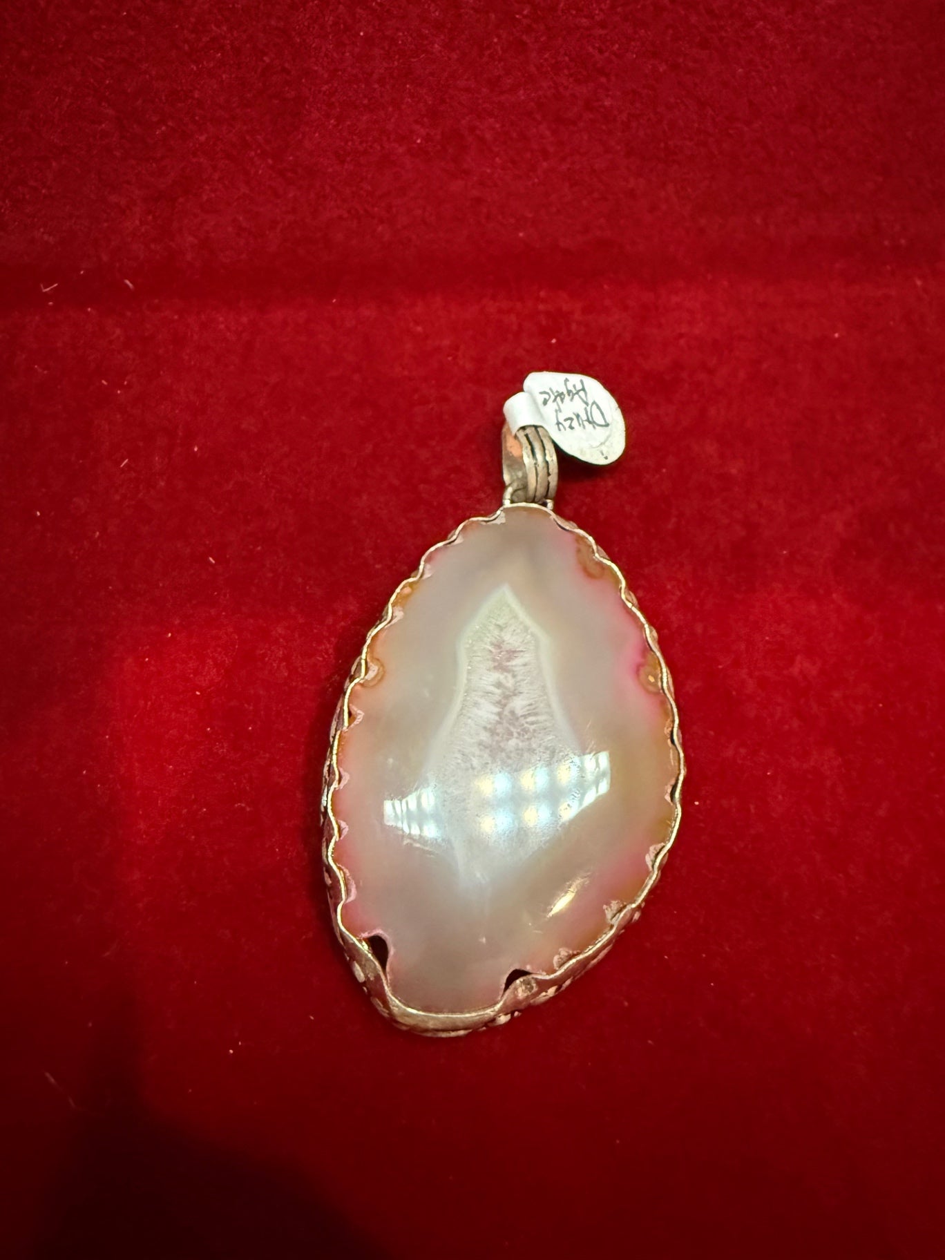 Pink/Beige Druzy agate pendant Jewelry