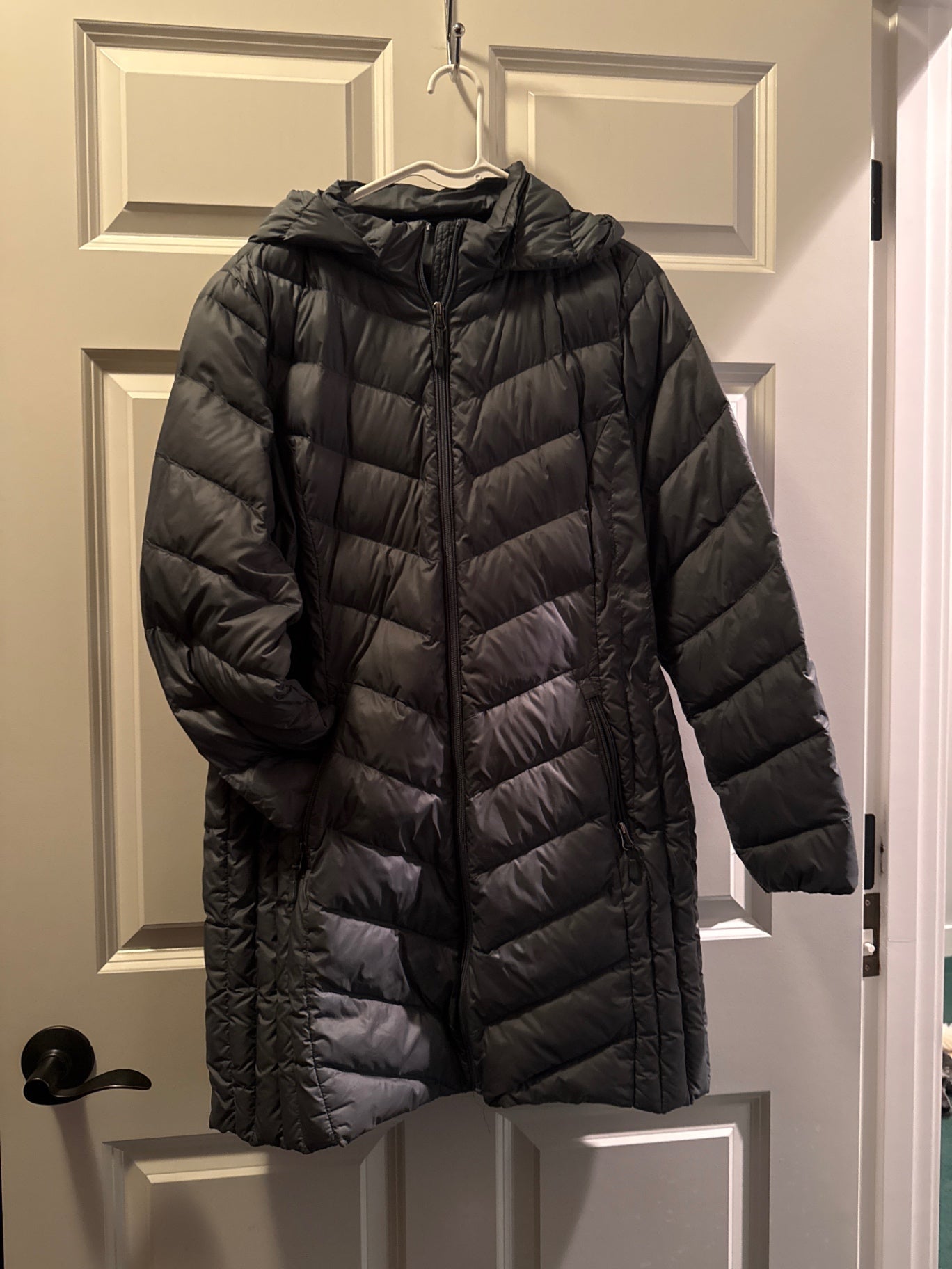 Olive Green Synthetic/Polyester (likely, based on appearance) X-lrg Jacket