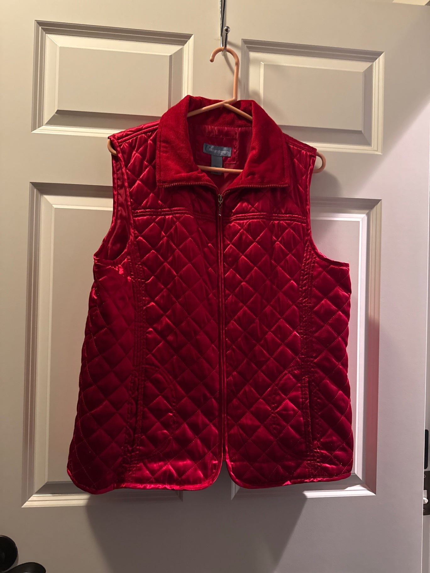 Classic elements Red Velvet Large Vest