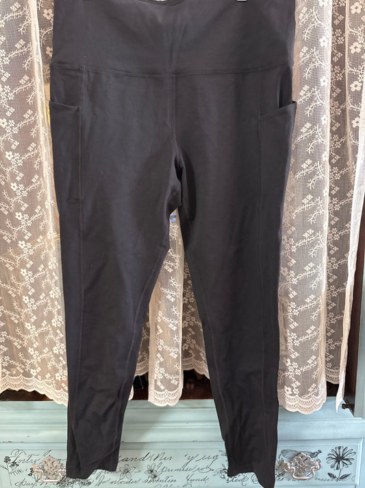 Tuff Athletics Black 86% Nylon Supplex 14% Spandex XL Pants Very Good