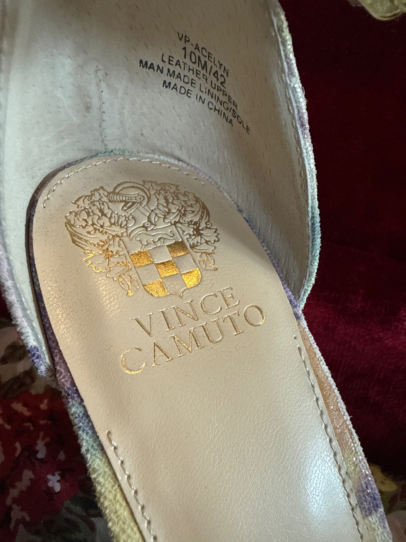 Vince Camuto Watercolor Floral Block Heel Sandals Size 10M