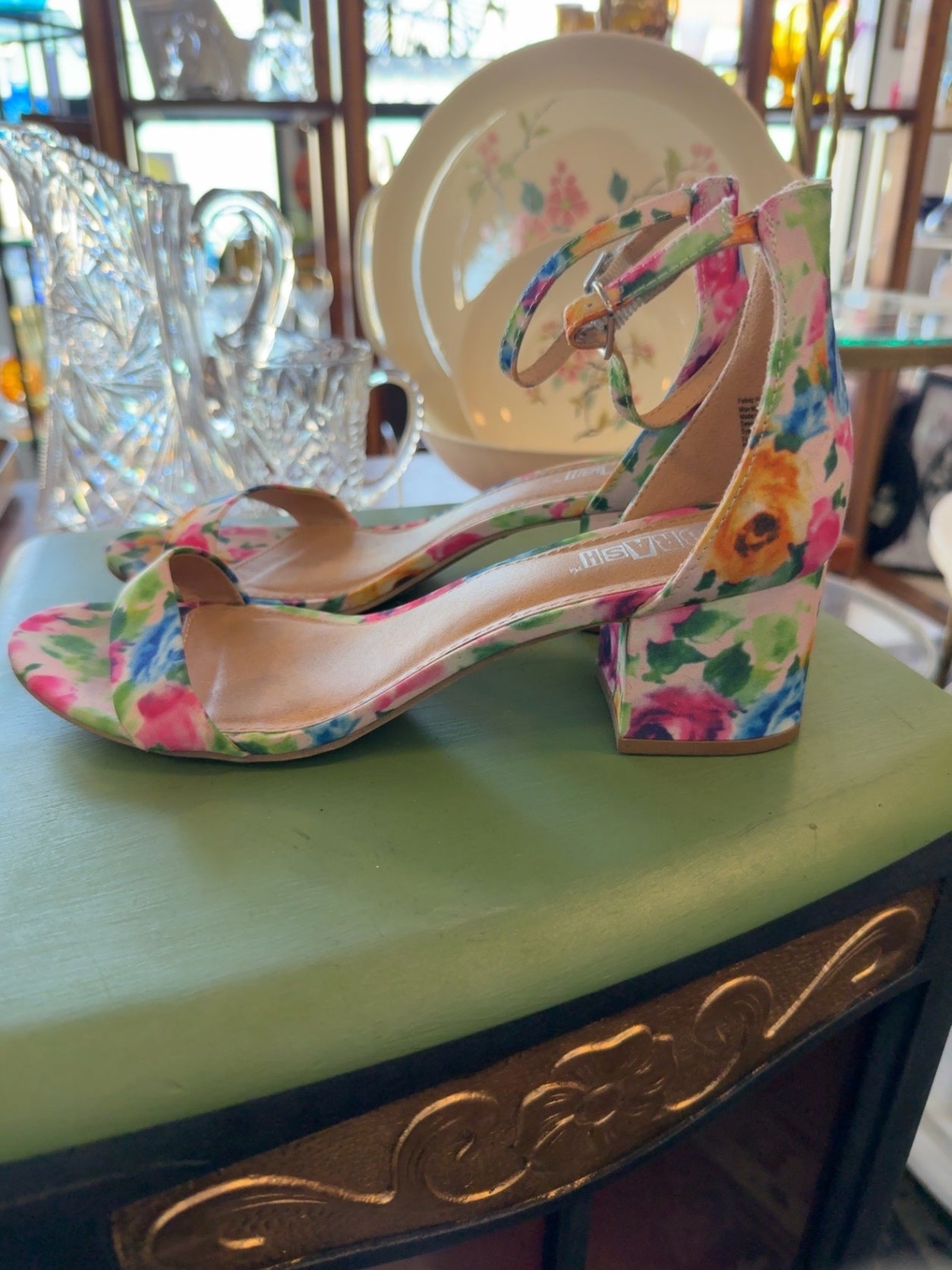 Splash Floral Block Heel Sandals | Watercolor Ankle Strap Heels | Women’s Size 8.5