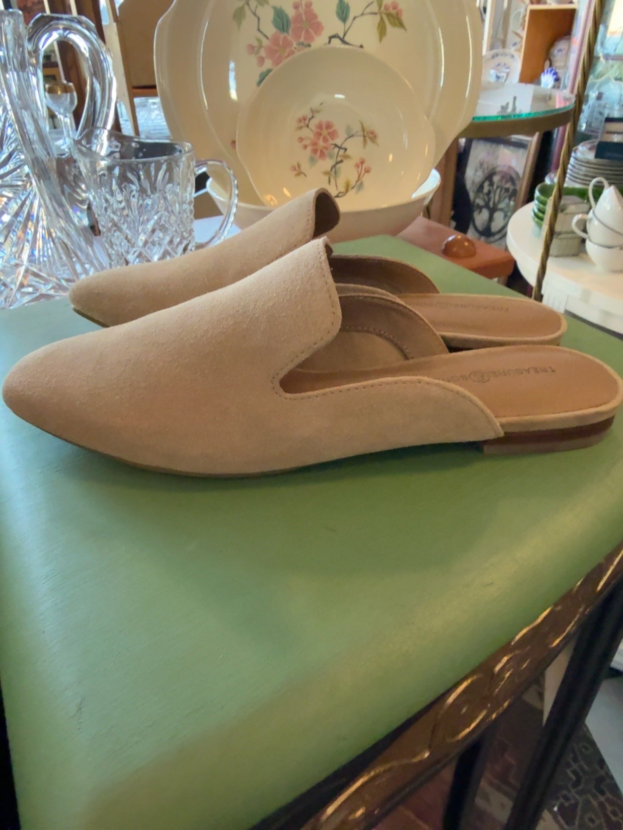 Treasure & Bond Beige Suede Pointed Toe Mule Flats | Women’s Slip-On Loafers