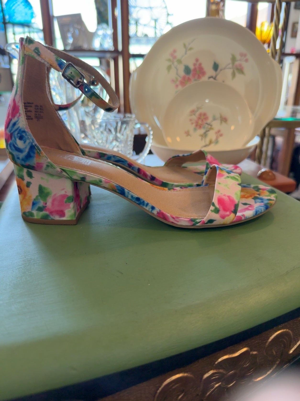 Splash Floral Block Heel Sandals | Watercolor Ankle Strap Heels | Women’s Size 8.5