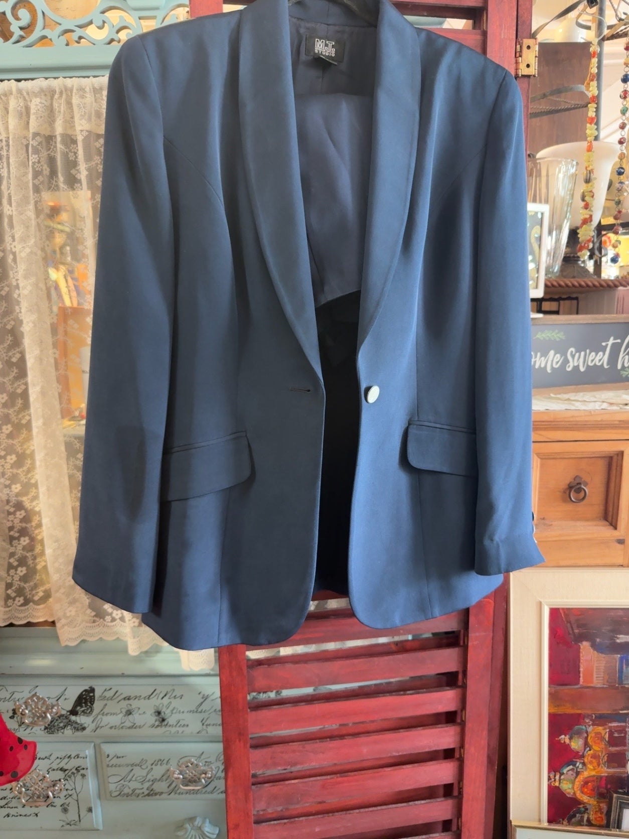 M.T. Studio Blue 100% Silk shell, 100% Acetate lining 8 Jacket Very Good