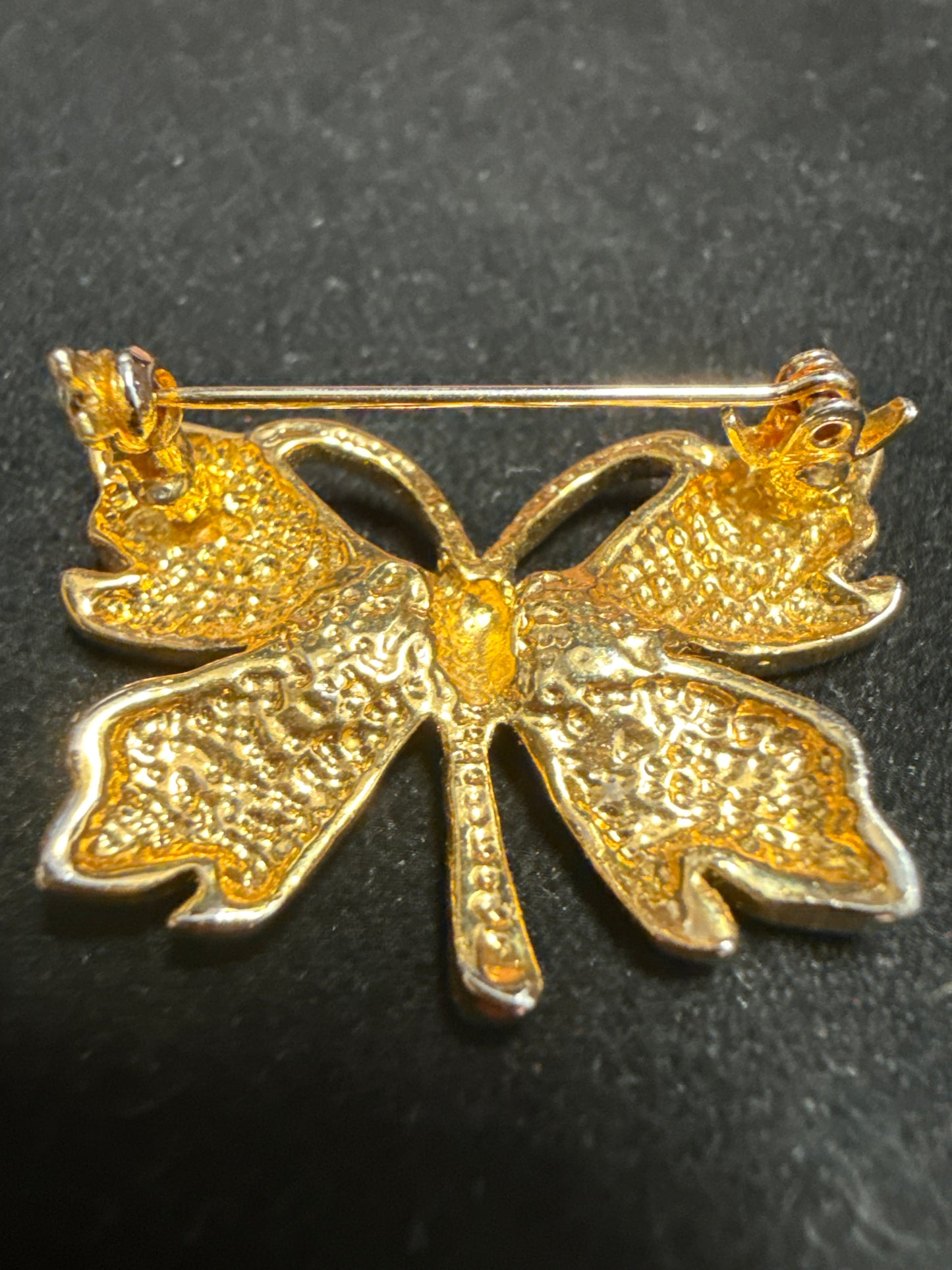 A Gold-Tone Metal Butterfly bBrooch with Enamel and Rhinestones