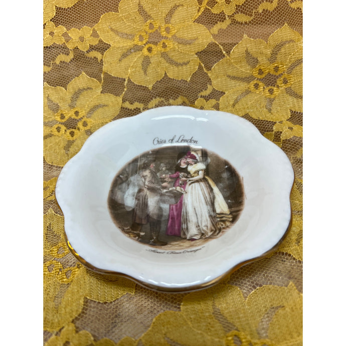Cries of London Tuscan Fine Bone China Trinket Dish 5”
