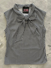 Load image into Gallery viewer, Black Striped Bow Top - 4X only
