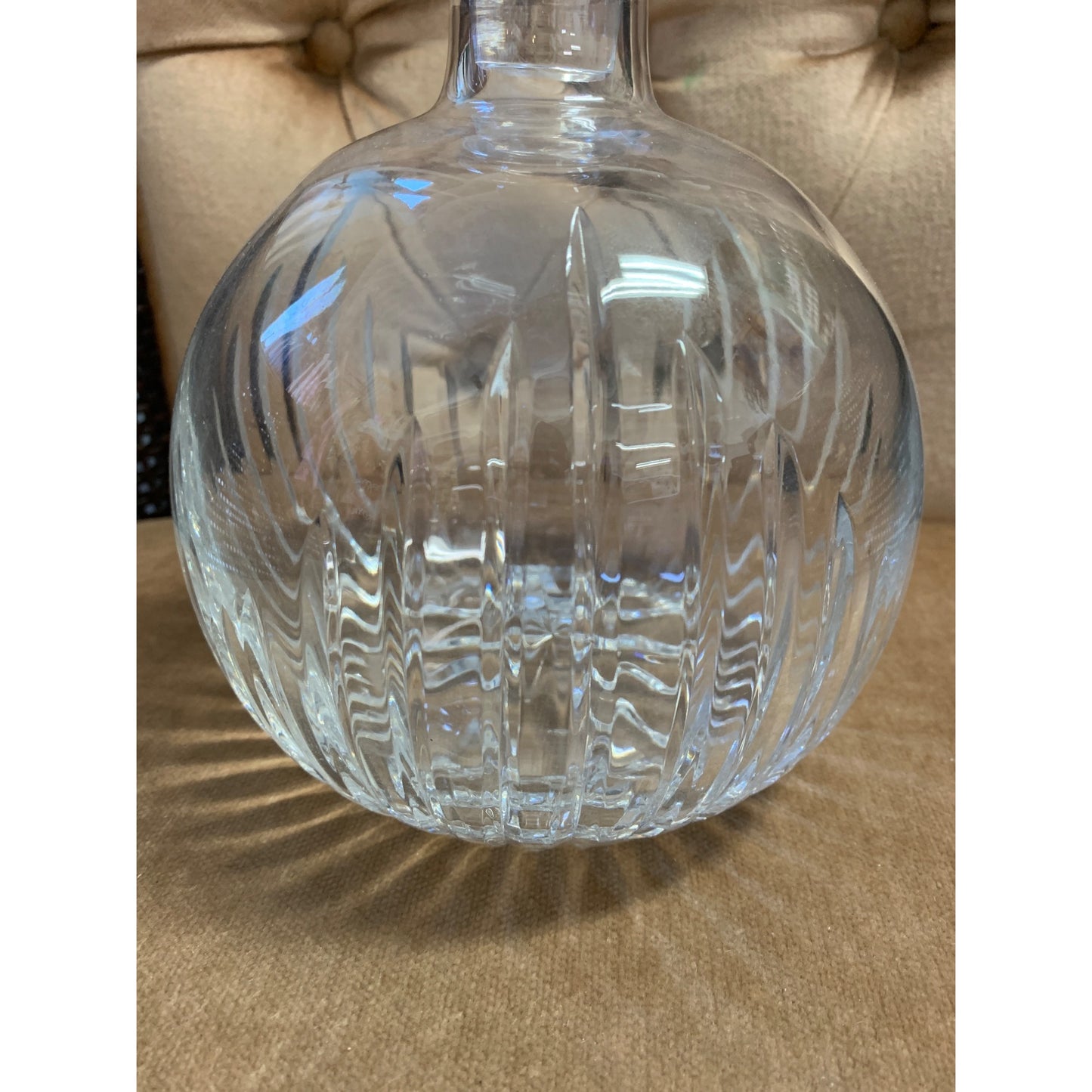 Round Clear Crystal Hand Cut Wine / Cognac Decanter