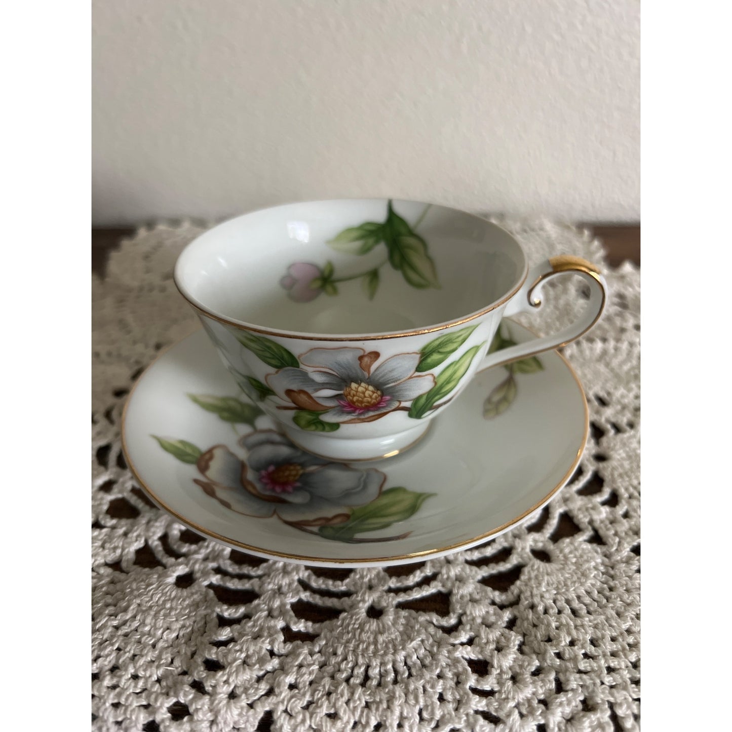 Roselyn China Japan Dogwood Teacup & Saucer