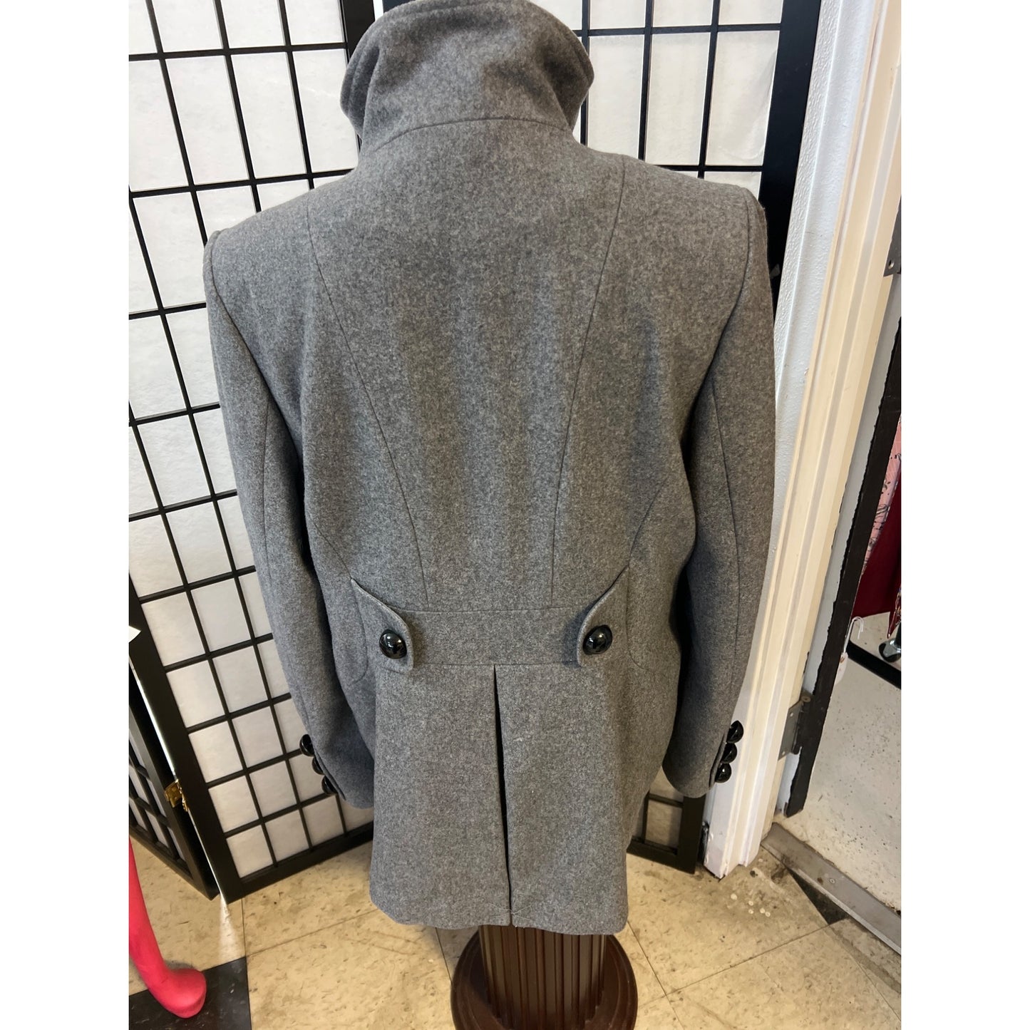 Black Rivet Charcoal Gray Coat wit Large Black Buttons size XL