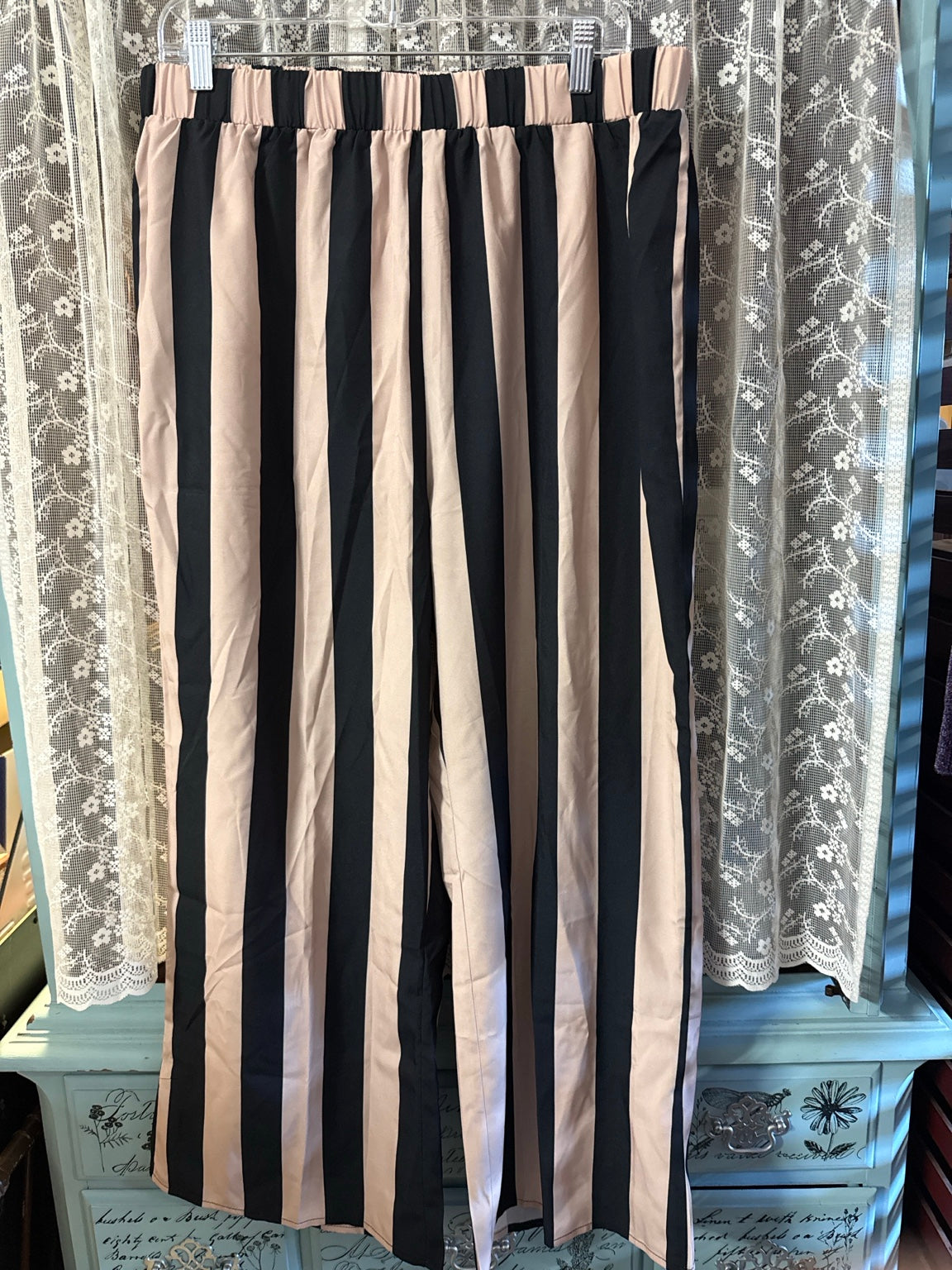 Women’s Black & Blush Pink Wide Leg Palazzo Pants | Vertical Stripe Pull-On Pants | Size 2XL