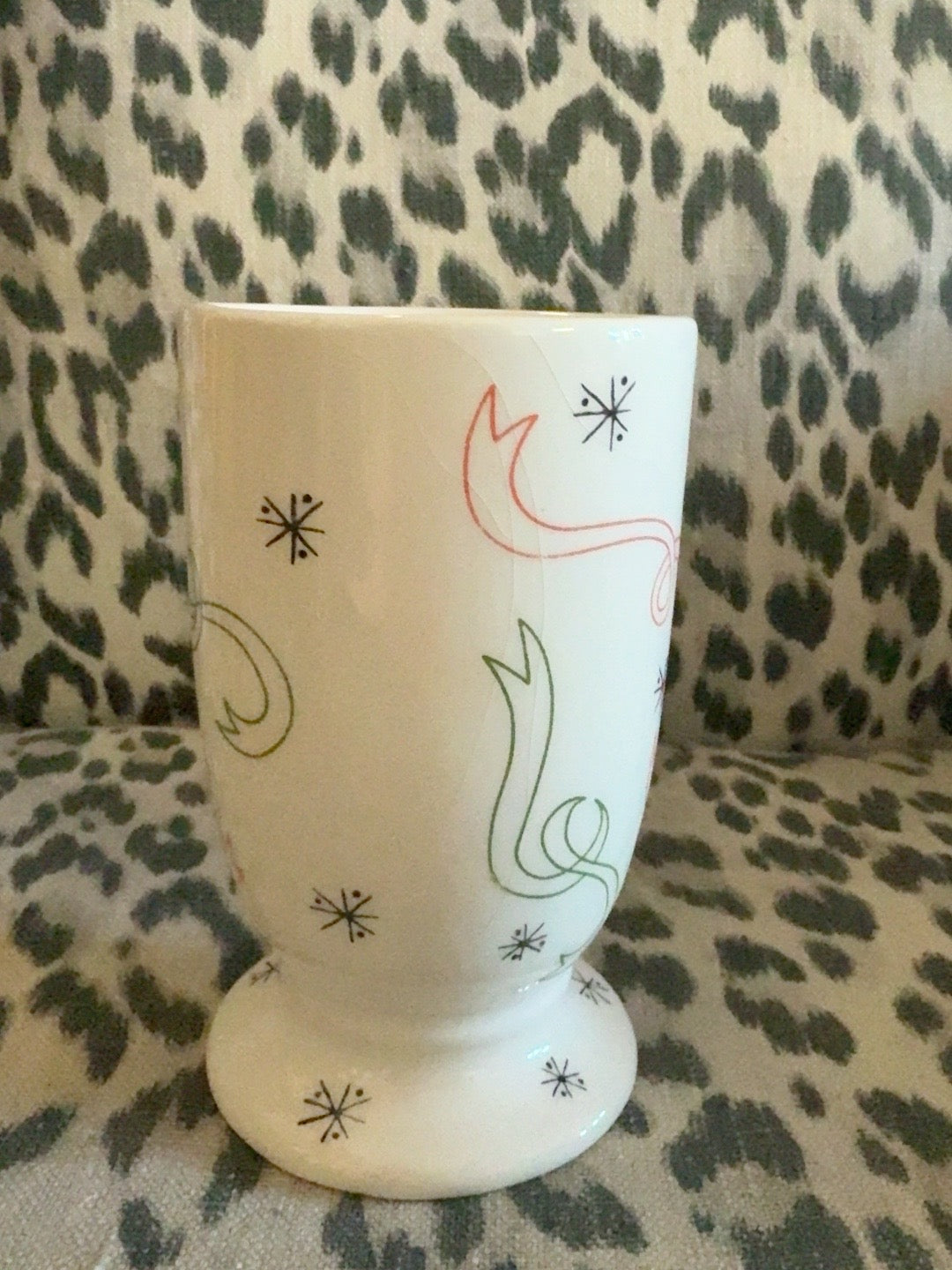 Inspirado StoneLite Starburst & Ribbon Footed Mug