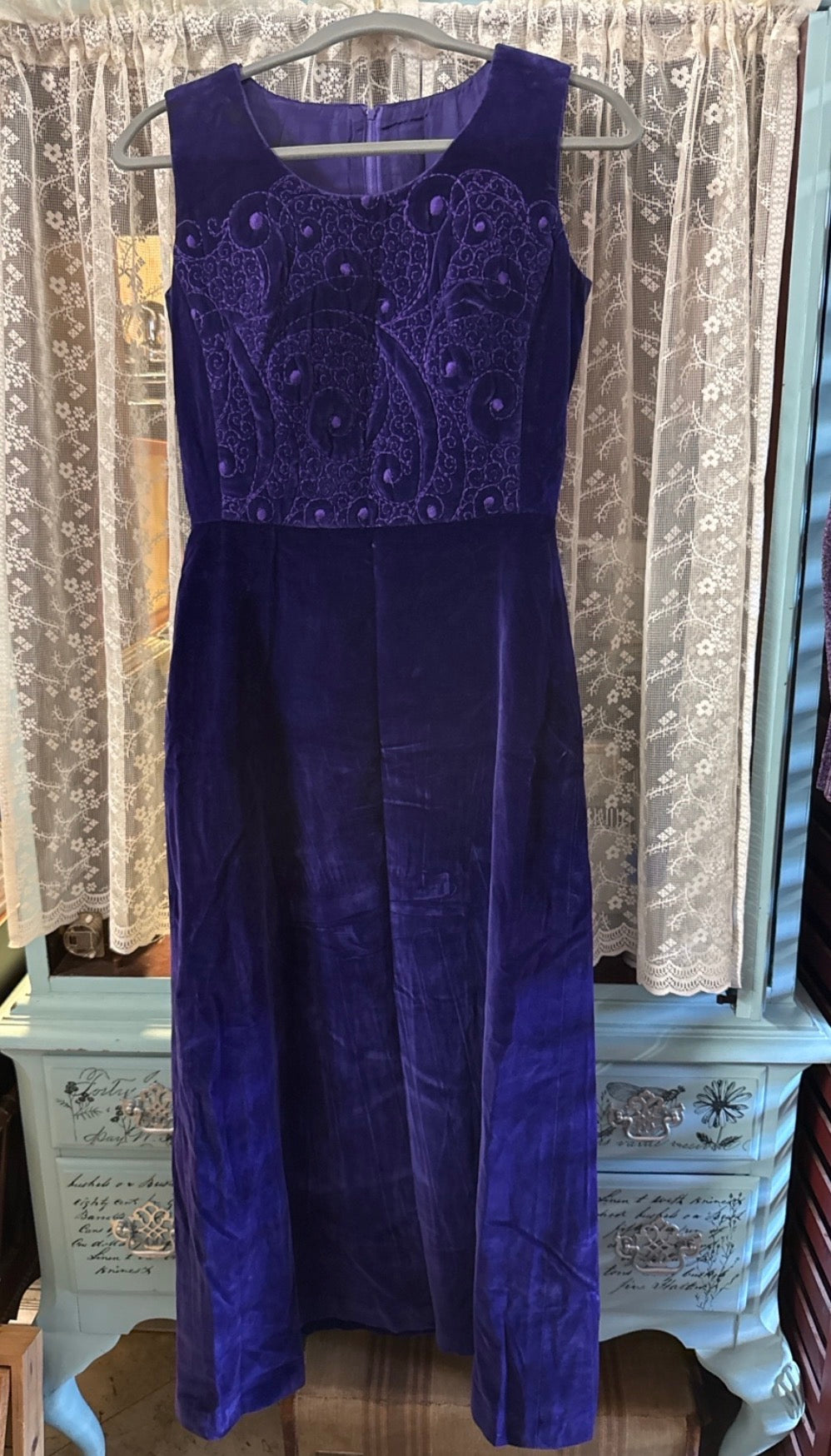 Vintage Royal Purple Velvet Maxi Dress | Embroidered Bodice | 100% Cotton | German Made