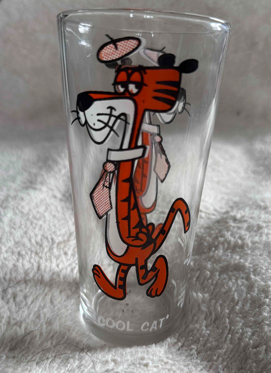 1973 Vintage Pepsi Collectible Looney Tunes Glass Tumbler "Cool Cat"