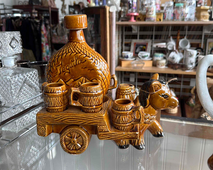Vintage Mid-20th Century Mexican Tequila Decanter Set with a Donkey Cart
