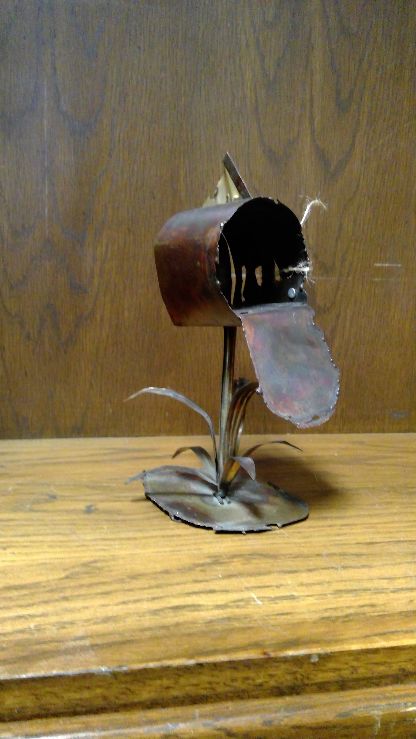 Hand welded Mailbox