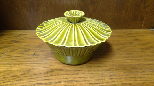 Green cermic Serving dish
