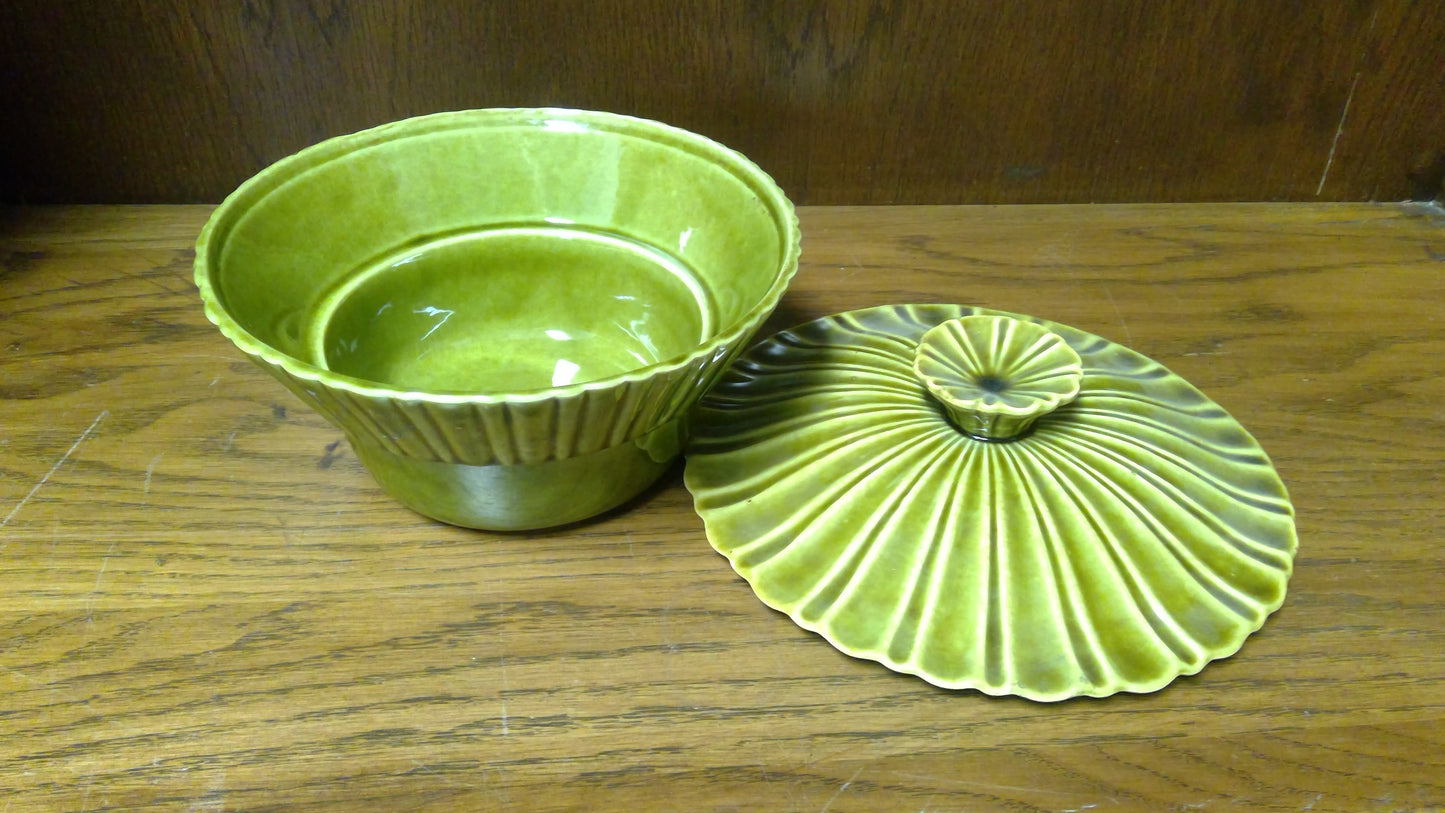 Green cermic Serving dish