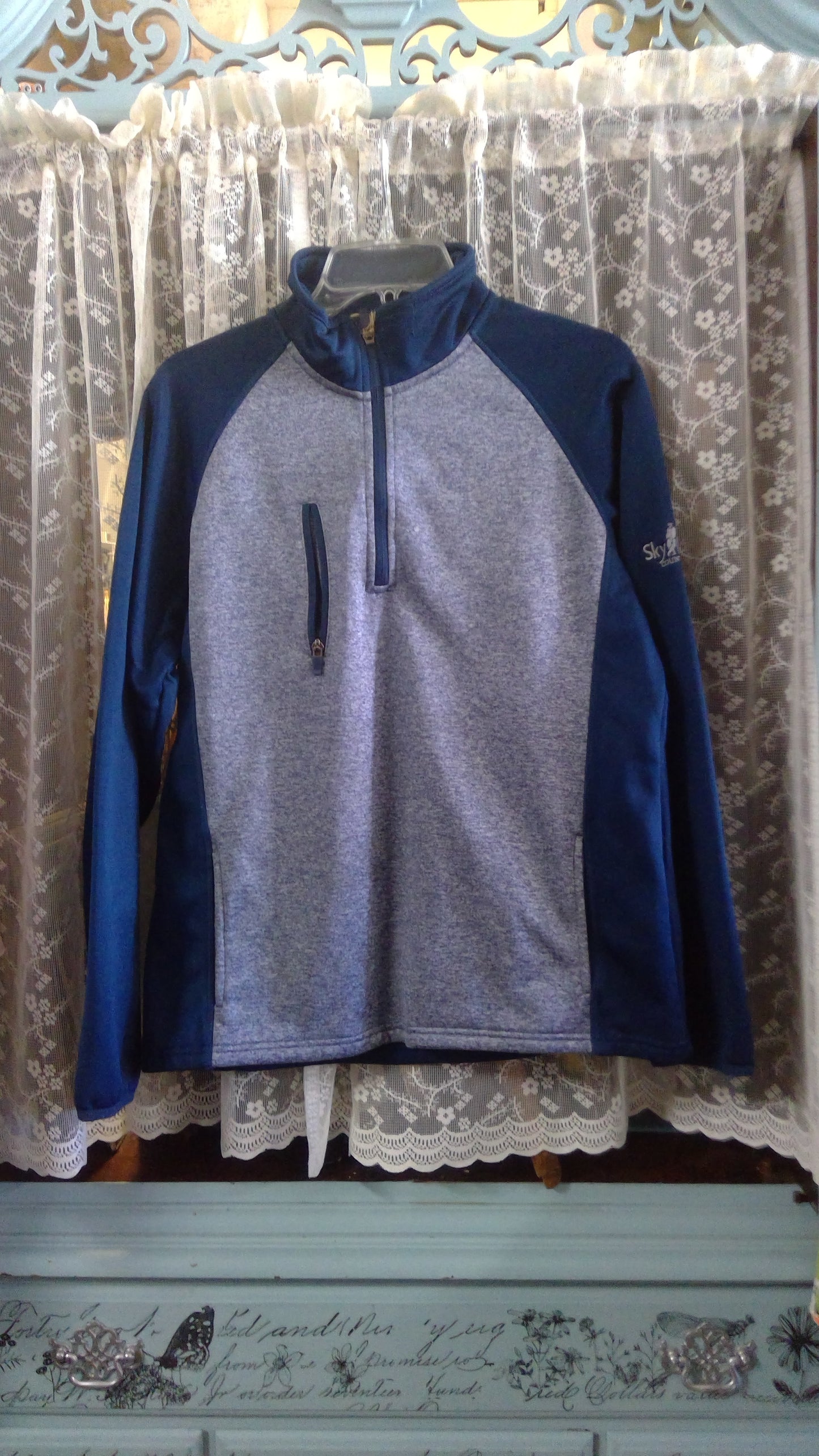 Navy/Gray Sweatshirt