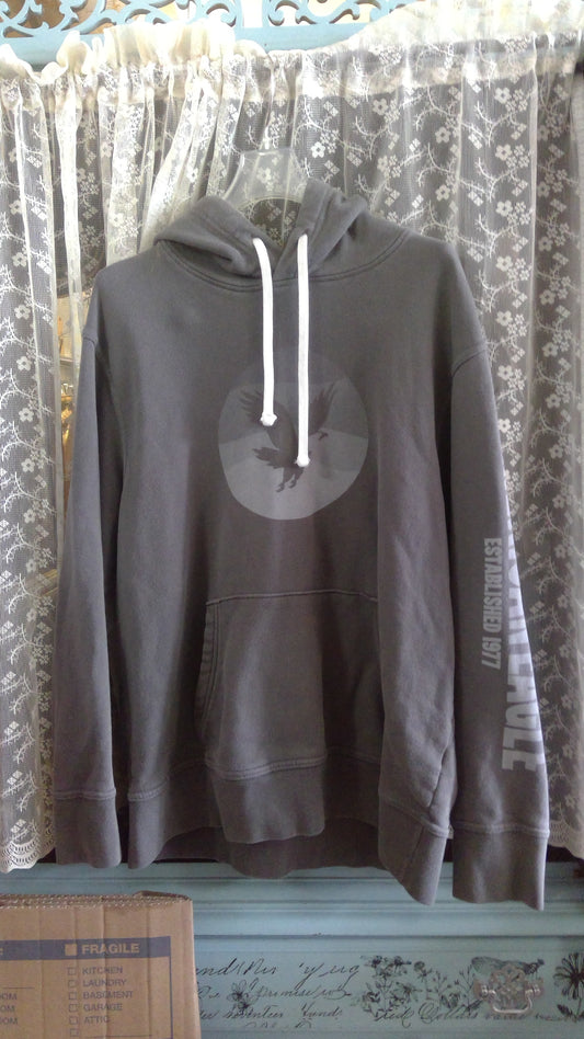 American Eagle Pullover