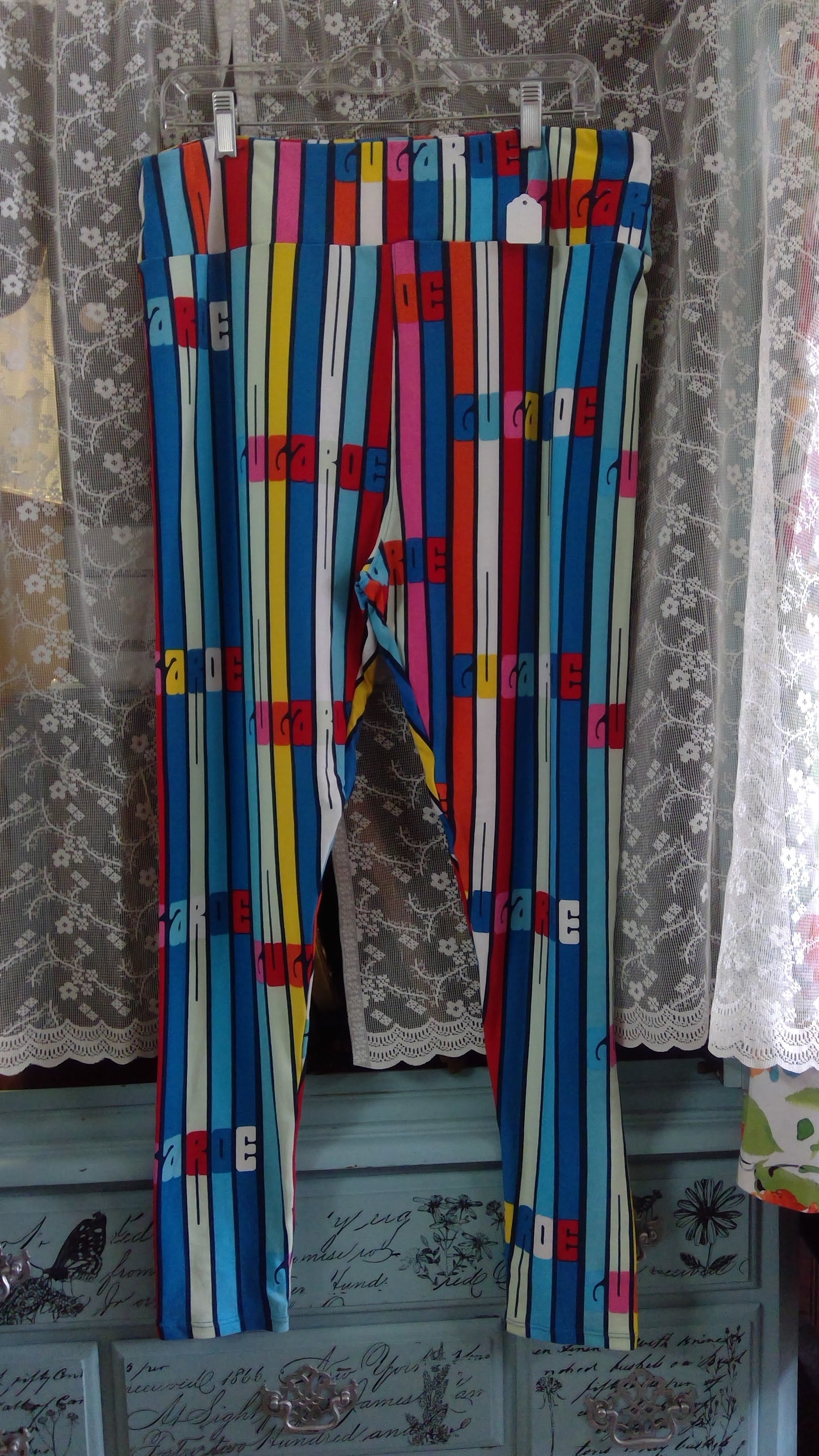Lulu Rue Patterned Leggings